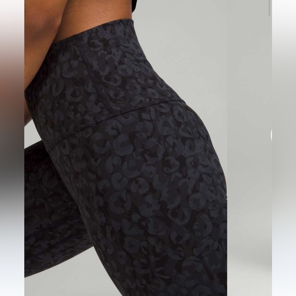 Lululemon Align High-Rise Crop Intertwined Camo Deep Coal Multi size 4 - Picture 3 of 12